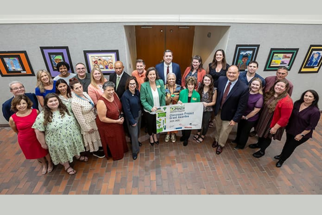 21 HCPSS educators from more than 30 schools have been awarded $28,000 in classroom grants from Bright Minds.